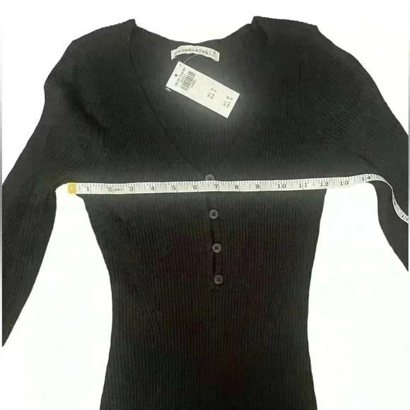 Abercrombie & Fitch Long Sleeve Knit Ribbed
Button Down Bodycon Dress Size XS - Picture 4 of 11